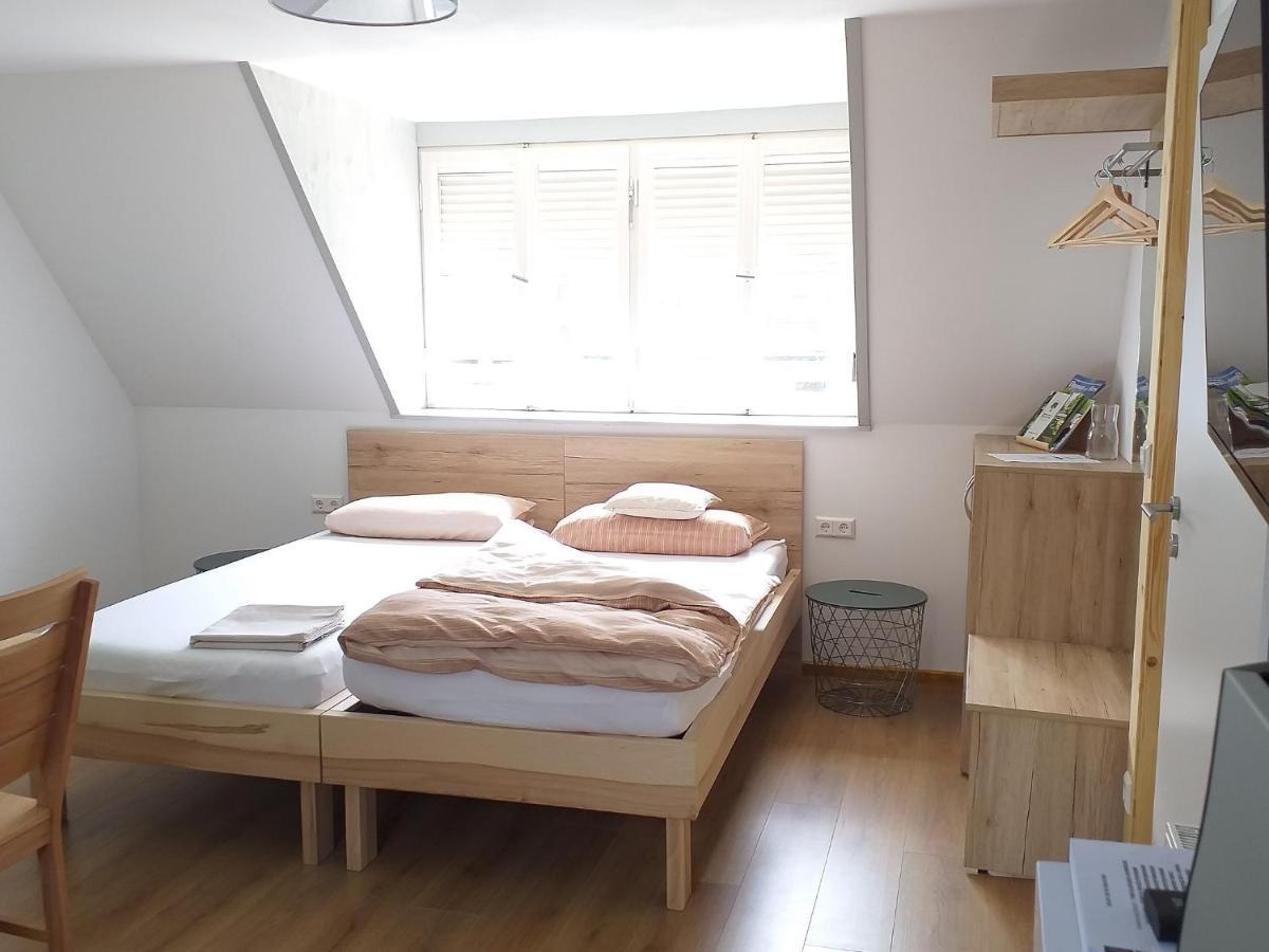 Landcafe Sima & Zimmervermietung Forheim Екстер'єр фото